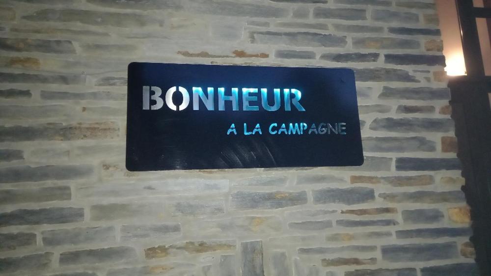 Вилла Bonheur A La Campagne Бастонь Экстерьер фото